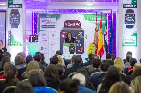 9/11/2018. Carmen Calvo en Extremadura. La vicepresidenta del Gobierno, Carmen Calvo, durante su intervención en Cáceres en el IV Congreso M...