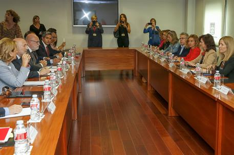 25/09/2018. La vicepresidenta preside la reunión de delegados en las Comunidades Autónomas. La vicepresidenta preside, en La Moncloa, la reu...