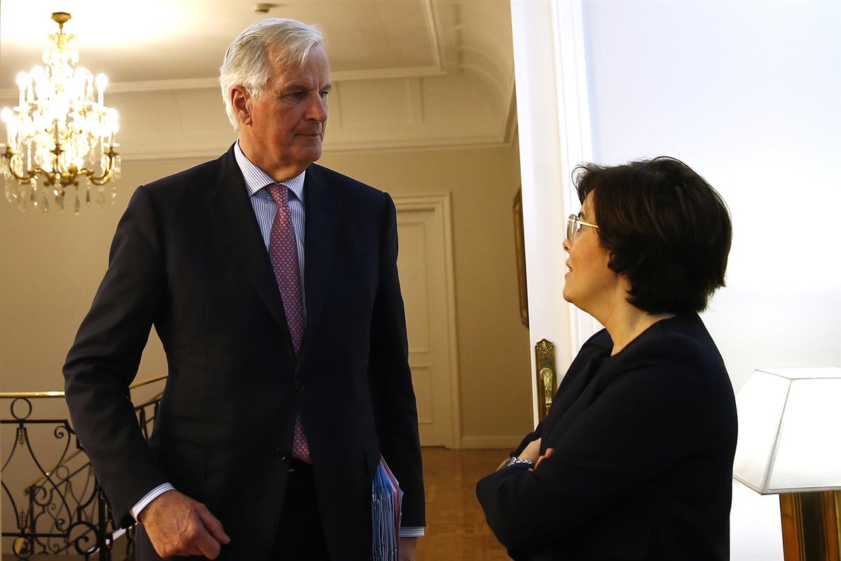 23/01/2018. Saénz de Santamaría se reúne con Barnier. La vicepresidenta del Gobierno, Soraya Saénz de Santamaría, y el negociador jefe de la...