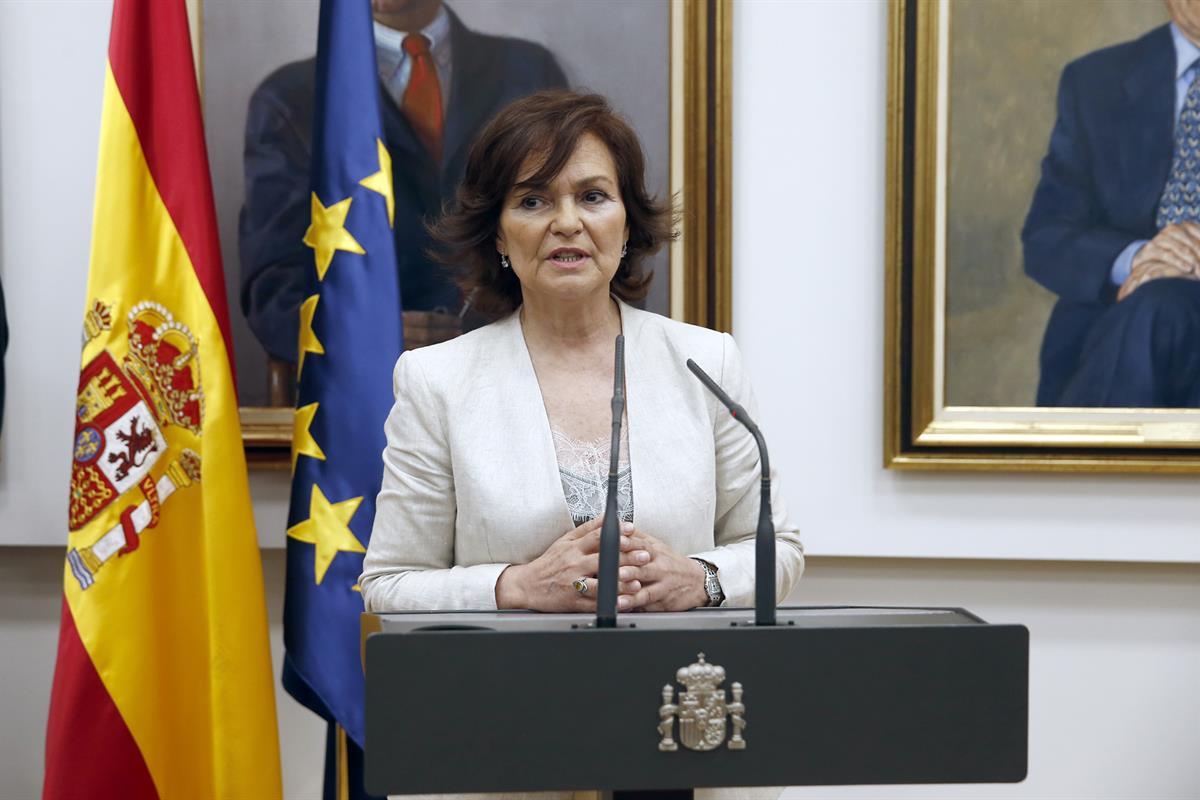 7/06/2018. Carmen Calvo recibe la cartera de manos de Soraya Sáenz de Santamaría. La vicepresidenta del Gobierno y ministra de la Presidenci...