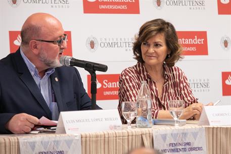 3/07/2019. Carmen Calvo interviene en el curso de verano de la UCM "Feminismo y Movimiento obrero". La vicepresidenta del Gobierno y ministr...