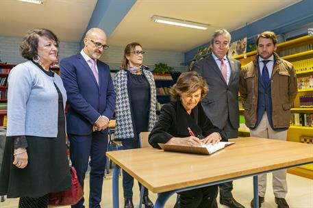 18/11/2019. Carmen Calvo visita el colegio Carmen de Burgos en su 50 aniversario. ​La vicepresidenta del Gobierno y ministra de la Presidenc...