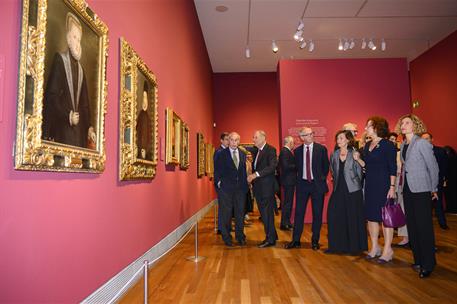 21/10/2019. Calvo inaugura exposición de las pintoras italianas Anguissola y Fontana. La vicepresidenta y ministra de la Presidencia, Relaci...