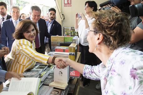 23/05/2019. Calvo inaugura la Feria del Libro de Sevilla. La vicepresidenta en funciones y ministra de la Presidencia, Relaciones con las Co...