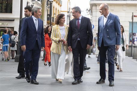 23/05/2019. Calvo inaugura la Feria del Libro de Sevilla. La vicepresidenta en funciones y ministra de la Presidencia, Relaciones con las Co...