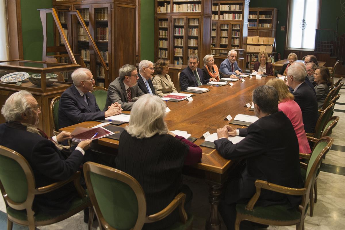 24/10/2019. Calvo visita la Real Academia Española. La vicepresidenta del Gobierno, ministra de la Presidencia, Relaciones con las Cortes e ...