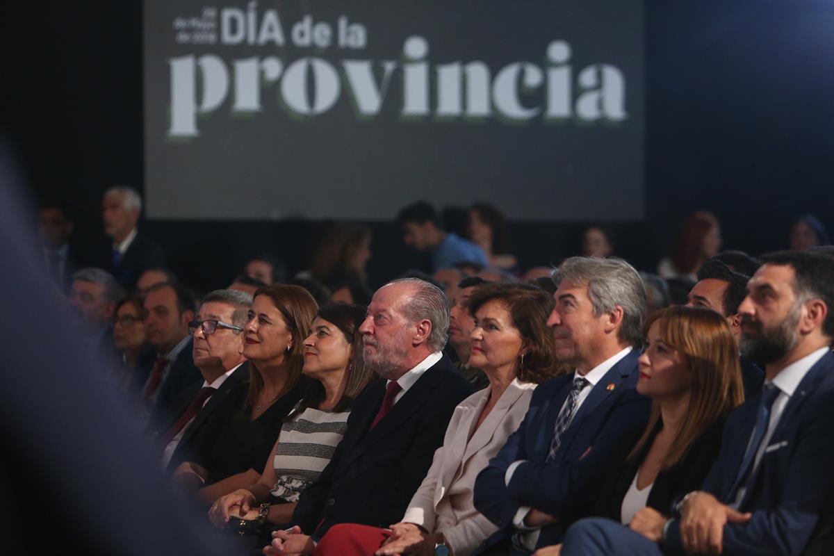 29/05/2019. Calvo preside en Sevilla la entrega de condecoraciones con motivo del Día de la Provincia. La vicepresidenta del Gobierno en fun...