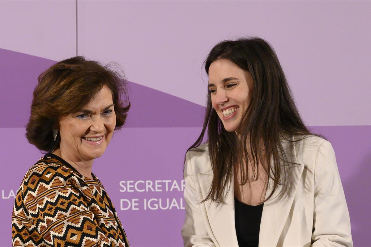 13/01/2020. Carmen Calvo cede la cartera a Irene Montero. La vicepresidenta primera del Gobierno, ministra de la Presidencia, Relaciones con...