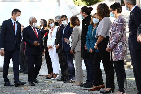 17/10/2020. Carmen Calvo asiste a la XXXI Cumbre hispano-lusa. El presidente del Gobierno, Pedro Sánchez, es recibido por el primer ministro...