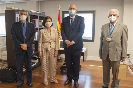 22/07/2020. Calvo junto a representantes de la Federación de Entidades Religiosas Evangélicas de España, de la Federación de Comunidades Judías y d...