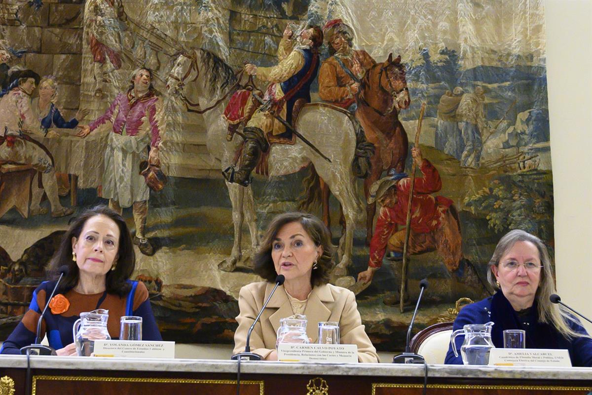 27/01/2020. Carmen Calvo asiste a la conferencia de Amelia Valcárcel sobre Clara Campoamor. La vicepresidenta primera del Gobierno, ministra...