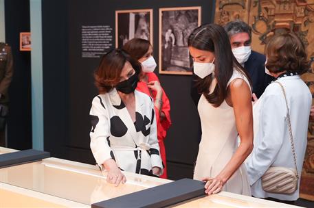 8/06/2021. Carmen Calvo asiste a la inauguración de la exposición 'Emilia Pardo Bazán. El reto de la modernidad'. La vicepresidenta primera ...