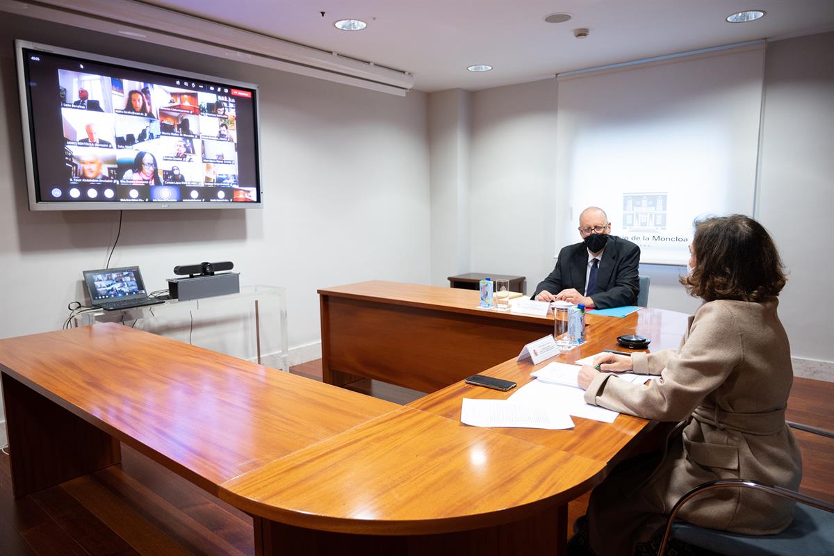 9/02/2021. Calvo preside la reunión del Patronato de la Fundación Pluralismo y Convivencia. La vicepresidenta primera y ministra de la Presi...