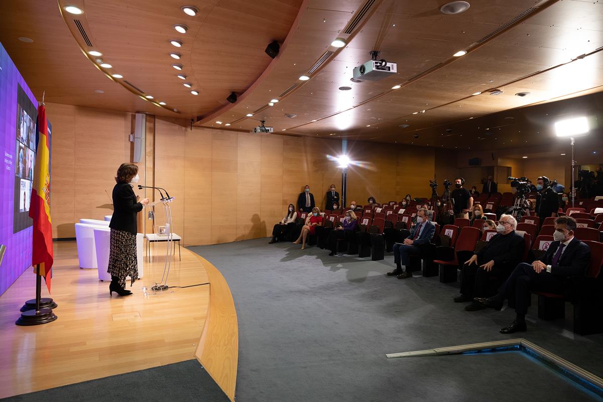 11/02/2021. Día Internacional de la Mujer y la Niña en la Ciencia. La vicepresidenta primera del Gobierno, ministra de la Presidencia, Relac...