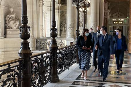 24/08/2021. Bolaños asiste a los actos conmemorativos del 77º aniversario de la liberación de París. El ministro de la Presidencia, Relacion...