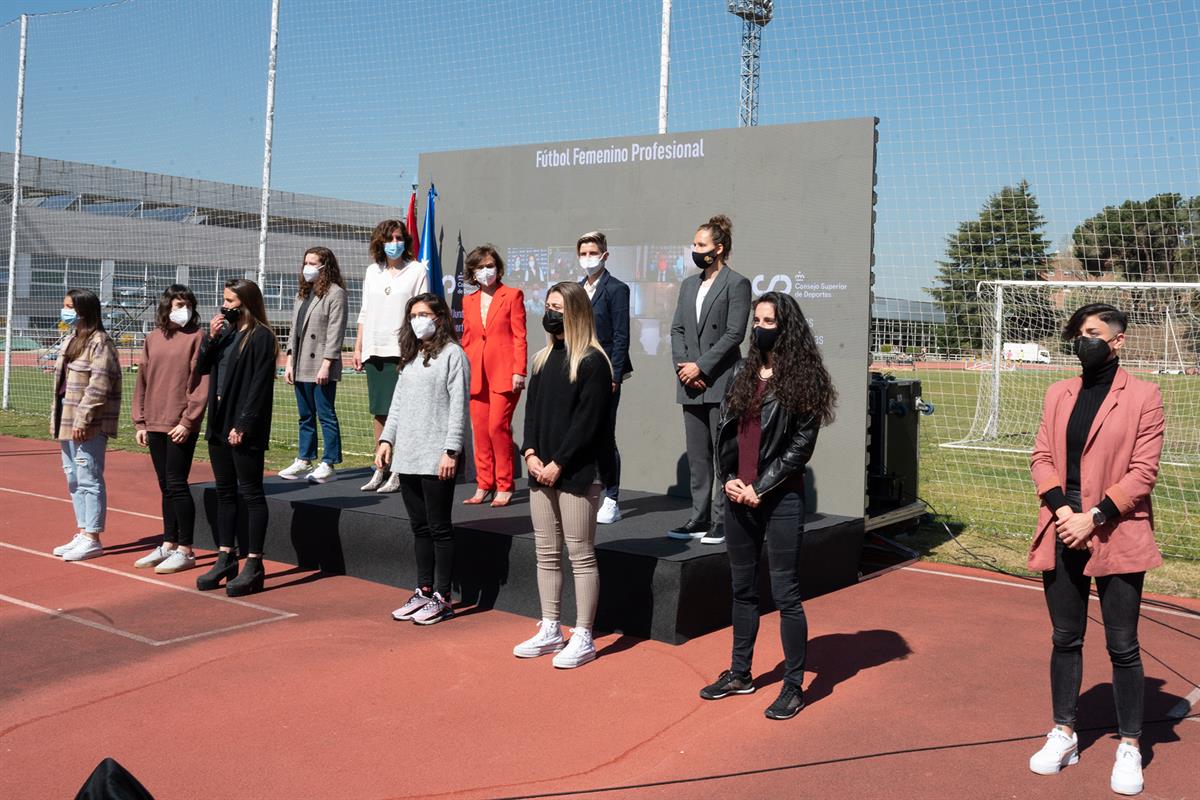 25/03/2021. Calvo, en un acto sobre el Plan de Profesionalización de la liga femenina de fútbol. La vicepresidenta primera del Gobierno, min...