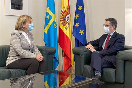 26/11/2021. Visita de Félix Bolaños a Asturias. El ministro de la Presidencia, Relaciones con las Cortes y Memoria Democrática, Felix Bolaño...
