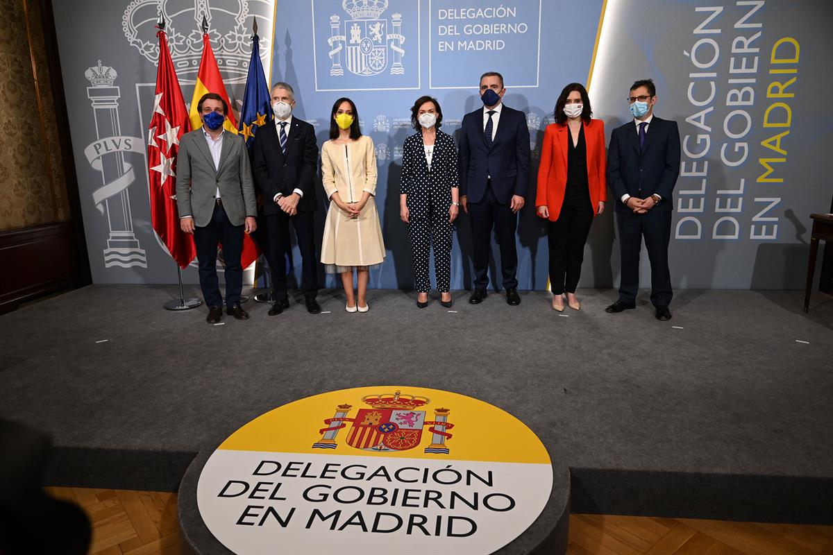 31/03/2021. Carmen Calvo asiste a la toma de posesión de la delegada del Gobierno en Madrid. Foto de familia de la la toma de posesión de la...