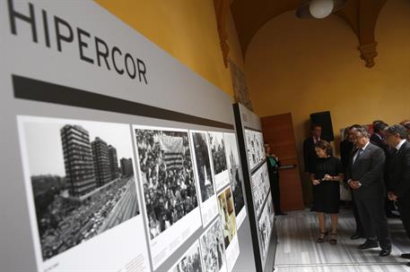 19/06/2017. La vicepresidenta preside la inauguración de la exposición "Una mirada a Hipercor". La vicepresidenta del Gobierno y ministra de...