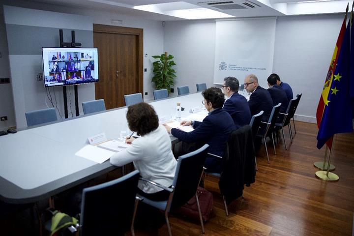 Féliz Bolaños durante la reunión