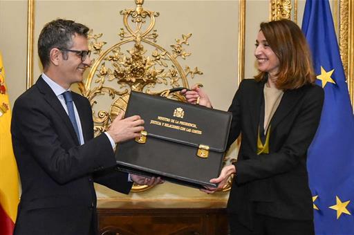 Félix Bolaños recibe la cartera de Justicia de manos de su predecesora en el cargo, Pilar Llop