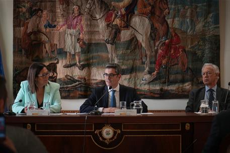 El ministro de la Presidencia, Justicia y Relaciones con las Cortes, Félix Bolaños, durante su intervención en el acto