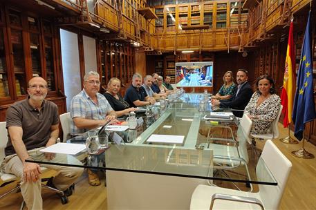23/07/2025. El Ministerio se reúne con los sindicatos para hacer seguimiento de la implantación de la Ley de Eficiencia