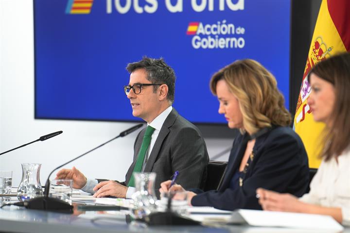 25/03/2025. El Gobierno aprueba tipificar como delito los deepfakes de contenido sexual y el grooming