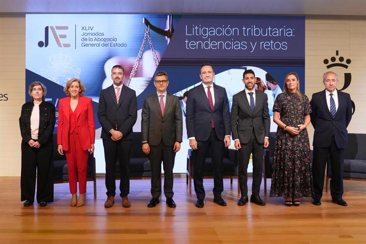 Bolaños participa en la inauguración de las XLIV Jornadas de la Abogacía General del Estado