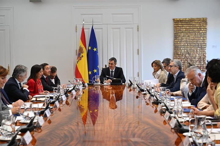 Bolaños participa en nueva reunión del Consejo de Seguridad Nacional para hacer seguimiento de la situación en Ceuta